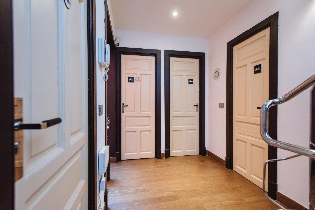 Divi Apartments Villa Reyes 2 Sevilla Eksteriør bilde